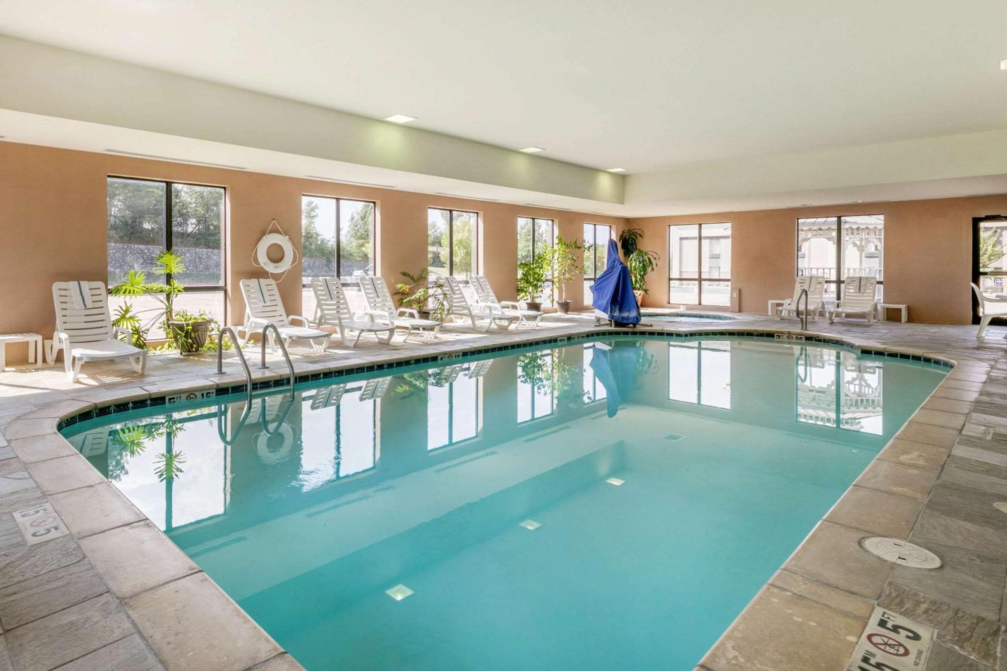 Comfort Suites Forrest City Ngoại thất bức ảnh